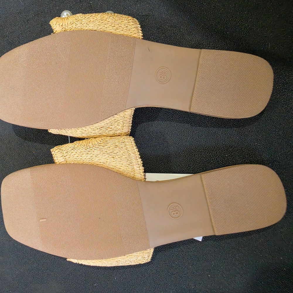 A New Day Delaney Tan Raffia Pearl Slide Sandals Women 8.5 Square Toe NWT - Picture 2 of 3